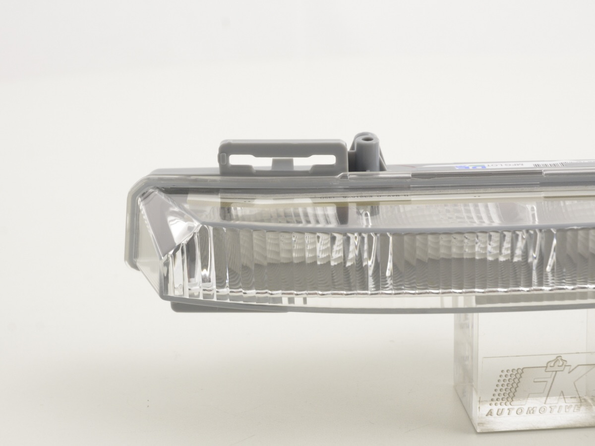Verschleißteile Frontblinker LED rechts Mercedes C-Klasse 204  12-13