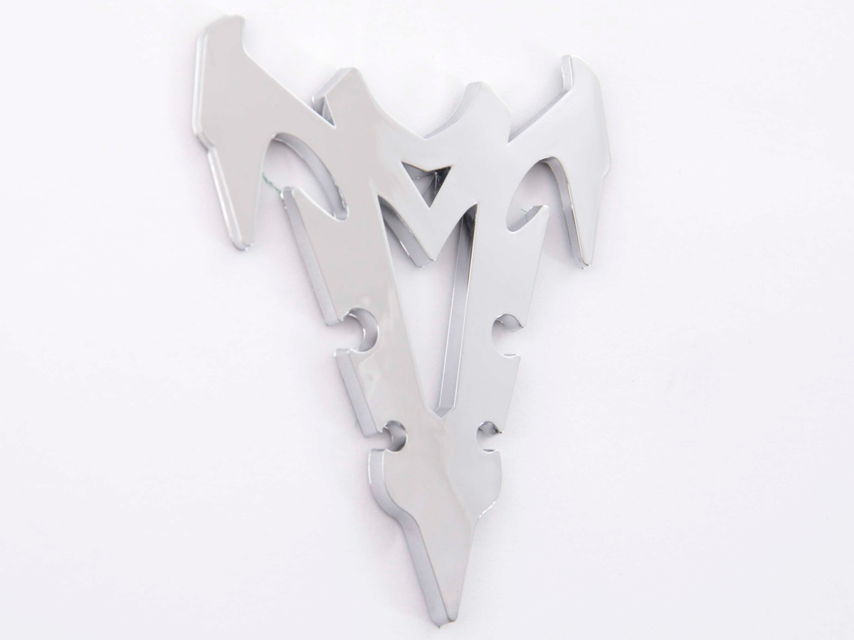 Aufkleber Chrom 3D Car Logo Motiv Shogun III 70x82 mm chrom – Bild 3