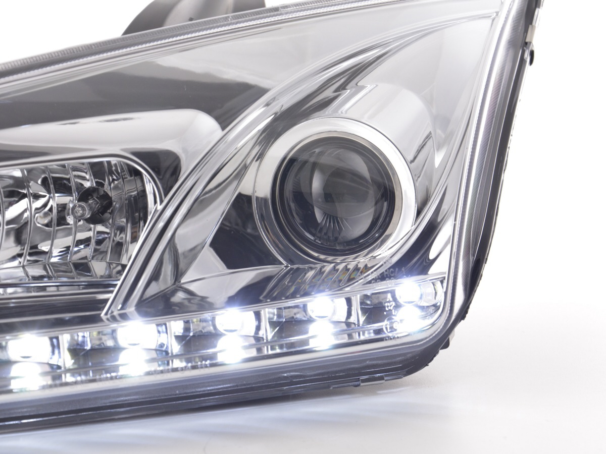 Scheinwerfer Set Daylight LED TFL-Optik Ford Focus 4/5-trg.  05-08 chrom für Rechtslenker – Bild 5