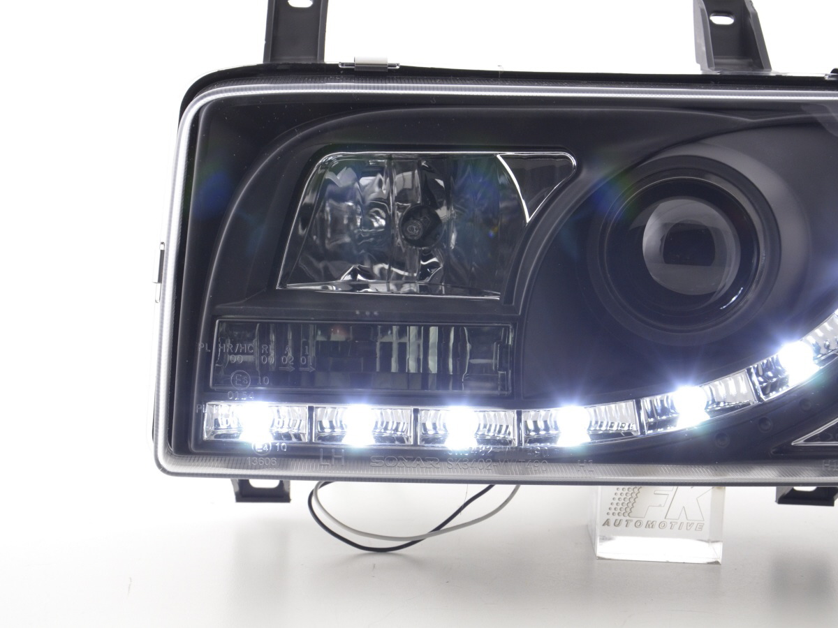 Scheinwerfer Set Daylight LED TFL-Optik VW Bus Typ T4  90-96 schwarz für Rechtslenker – Bild 4