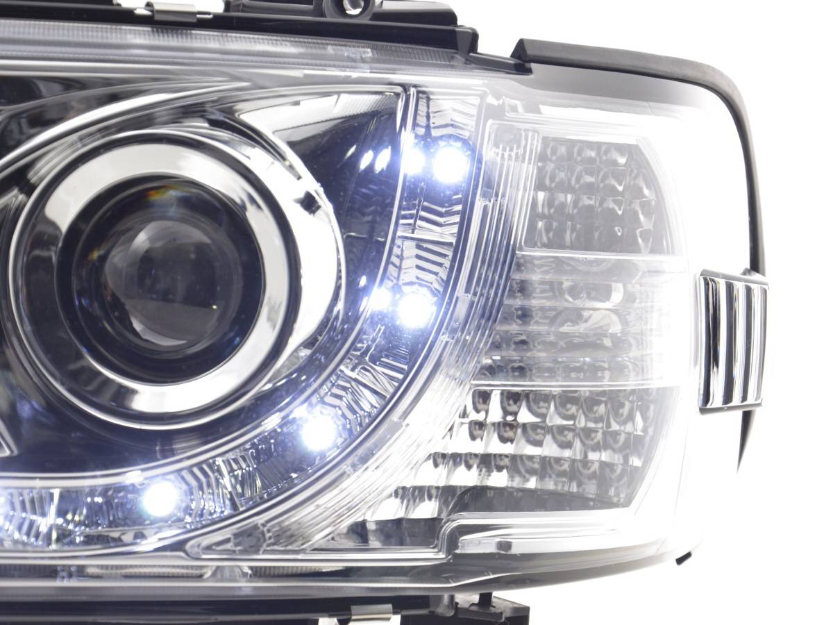 Scheinwerfer Set Daylight LED TFL-Optik VW Bus Typ T4  96-03 chrom für Rechtslenker – Bild 5