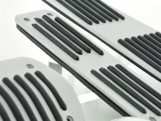 FK Alupedale Pedale Set 4-teilig Mercedes Benz C-/E-/S-Klasse Pedalcover Autopedale Streifendesign – Bild 6