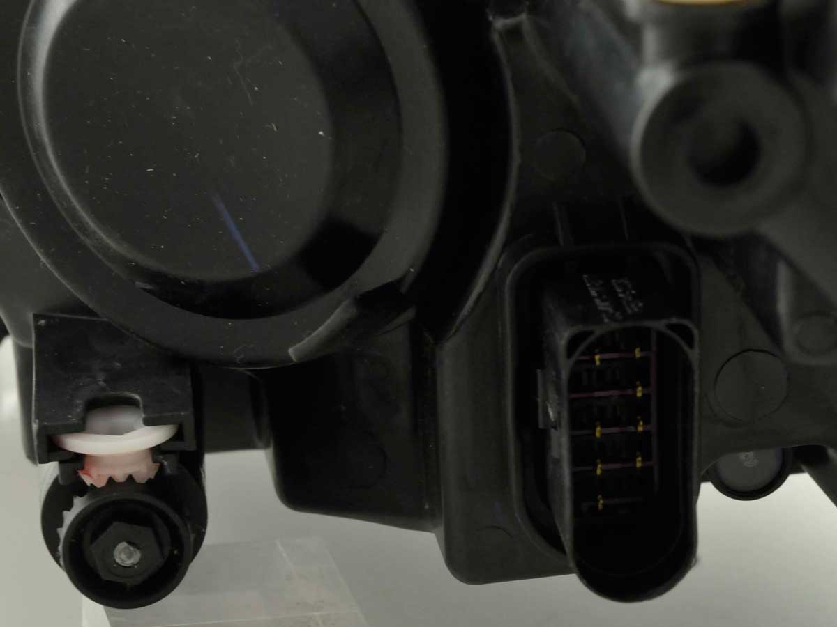 Verschleißteile Scheinwerfer rechts VW Passat (Typ 3C) 05- – Bild 6