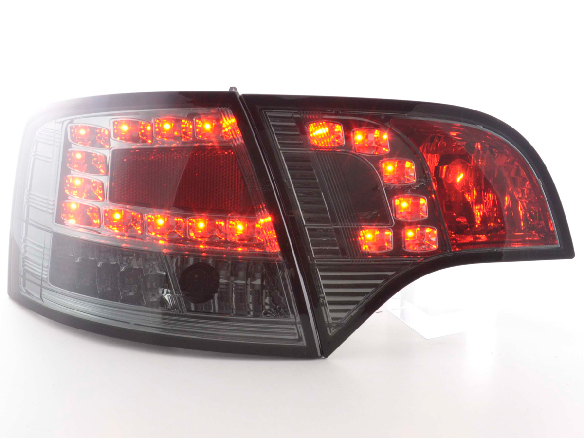 LED Rückleuchten Set Audi A4 Avant Typ 8E  04-08 schwarz