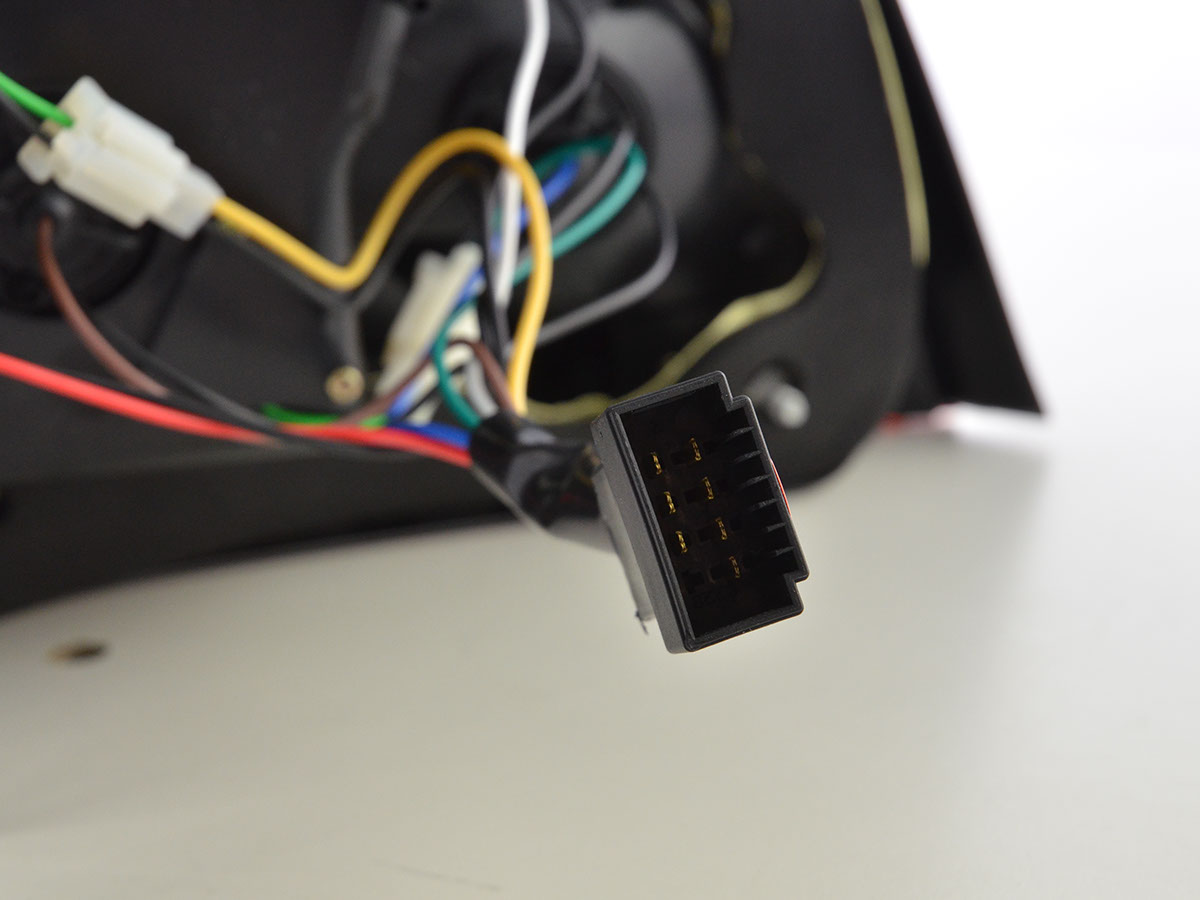 LED Rückleuchten Set BMW 5er E60 Limousine  08-09 rot/schwarz – Bild 6