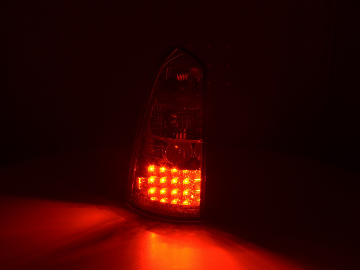 LED Rückleuchten Set Ford Focus Turnier DNW  98-04 chrom für Rechtslenker – Bild 4