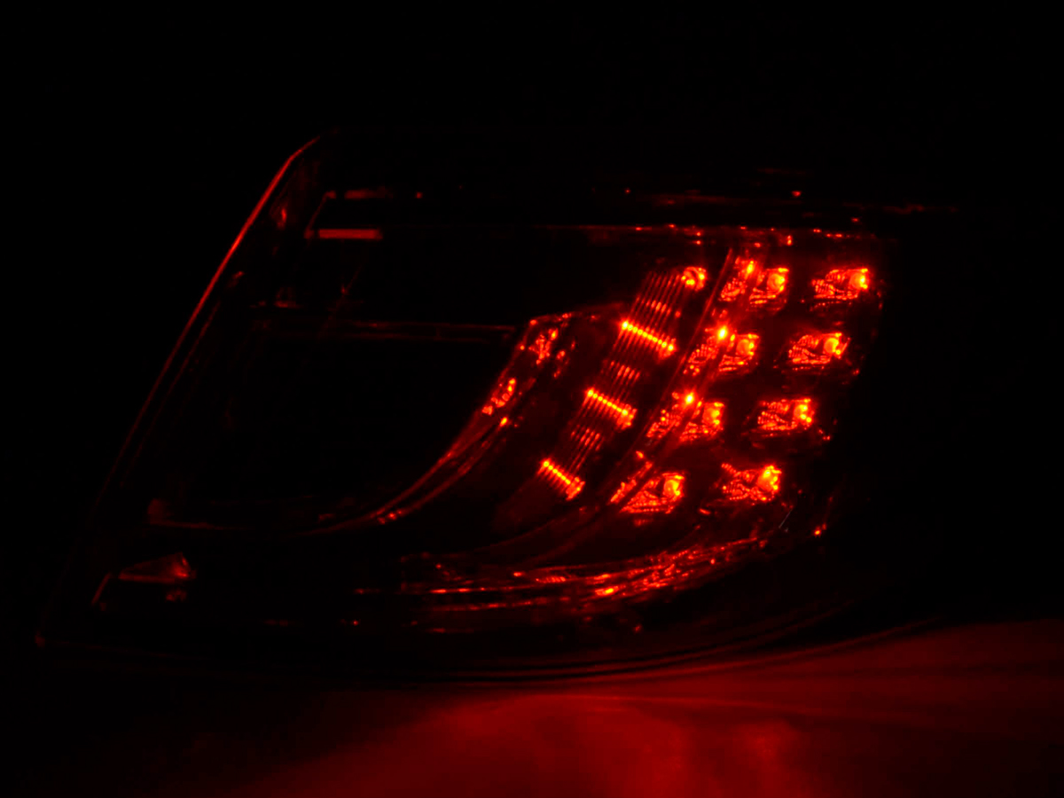 Verschleißteile Rückleuchte rechts Mazda 6 Limo Typ GH 08-10 klar – Bild 4