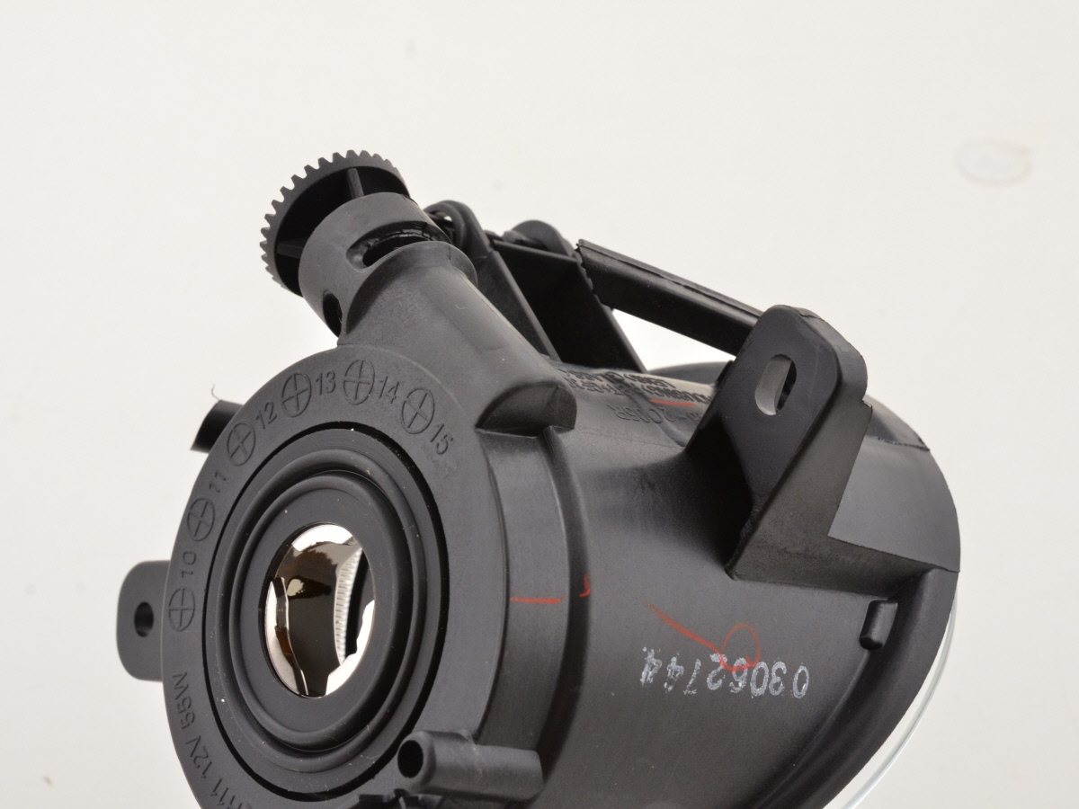 Verschleißteile Nebelscheinwerfer rechts Audi A4 – Bild 5