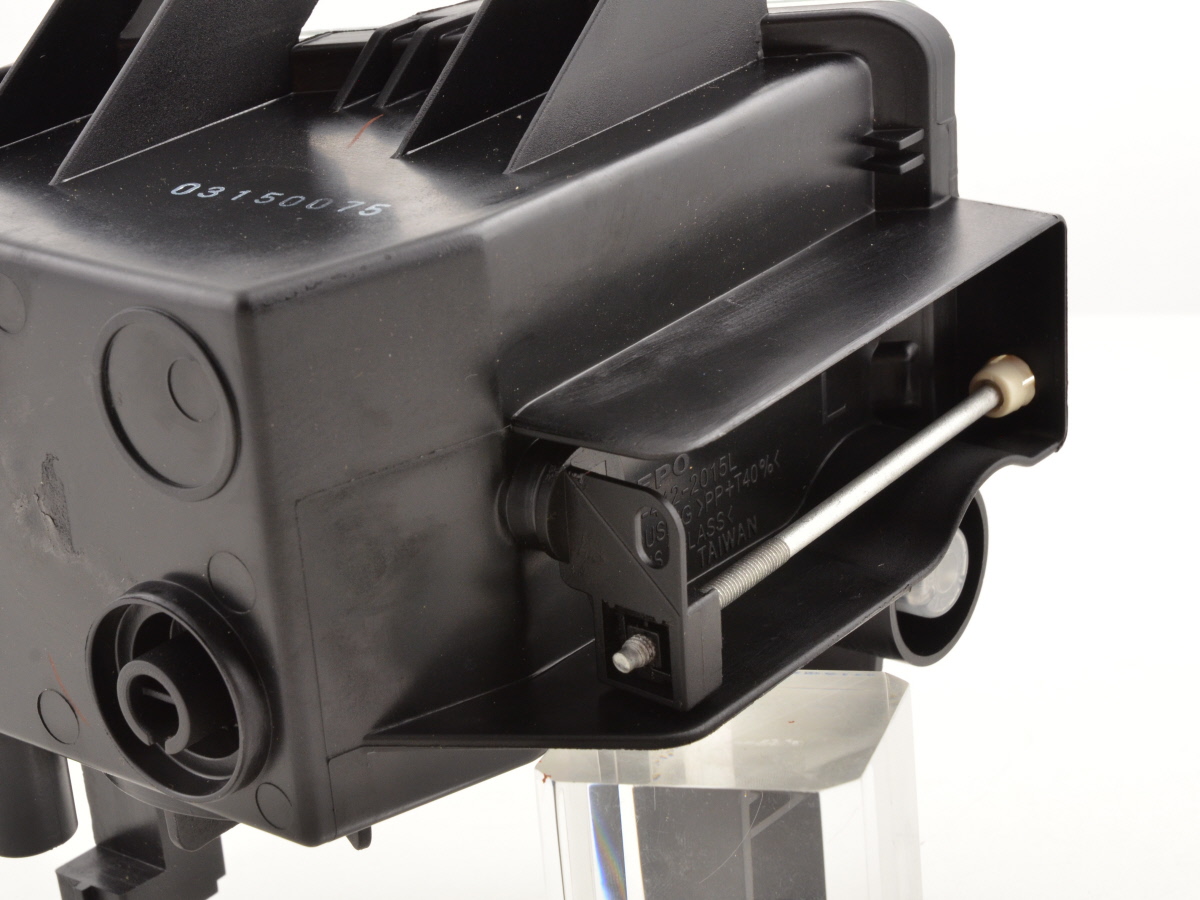 Verschleißteile Nebelscheinwerfer links Opel Astra H 04-06 – Bild 3