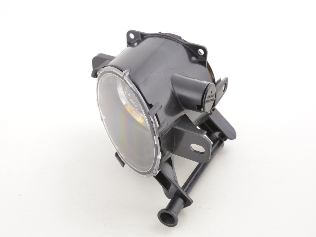 Verschleißteile Nebelscheinwerfer rechts Opel Zafira B 2011 – Bild 7