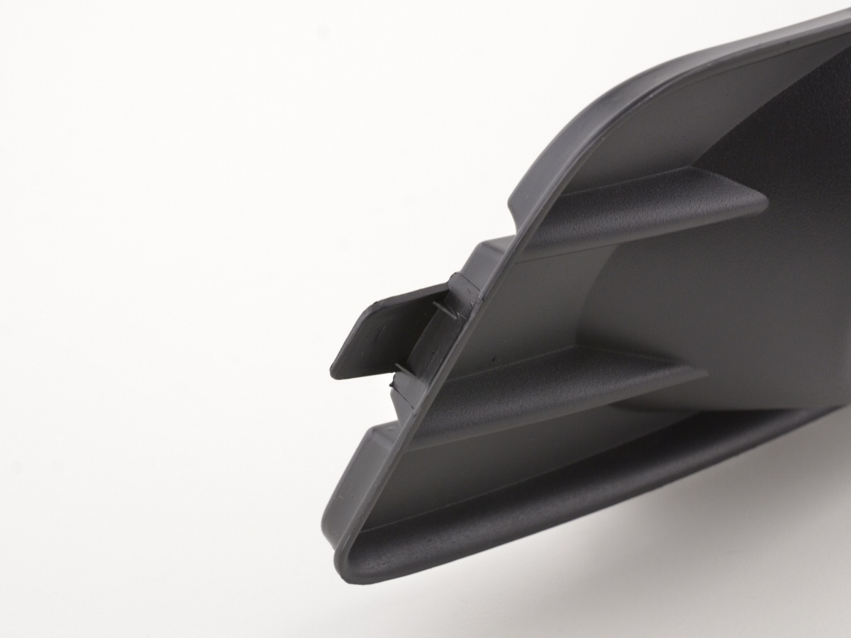 Verschleißteile Nebelscheinwerferblende rechts Audi A3 09-13 – Bild 4