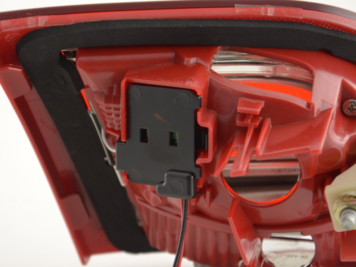 Verschleißteile Rückleuchte LED rechts Audi A3 Sportback (8PA) 09-12 rot/klar – Bild 5