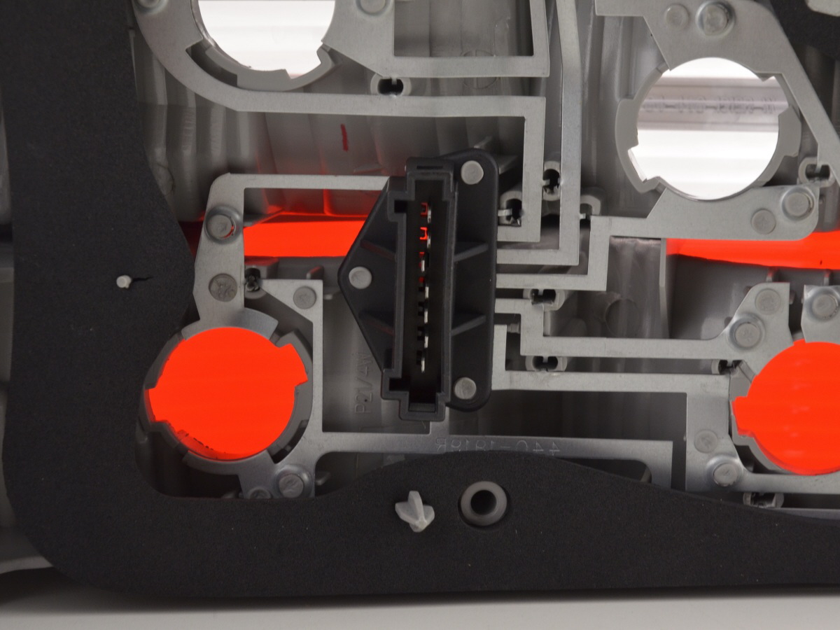 Verschleißteile Rückleuchte rechts Mercedes-Benz S-Klasse (220) 02-05 – Bild 6