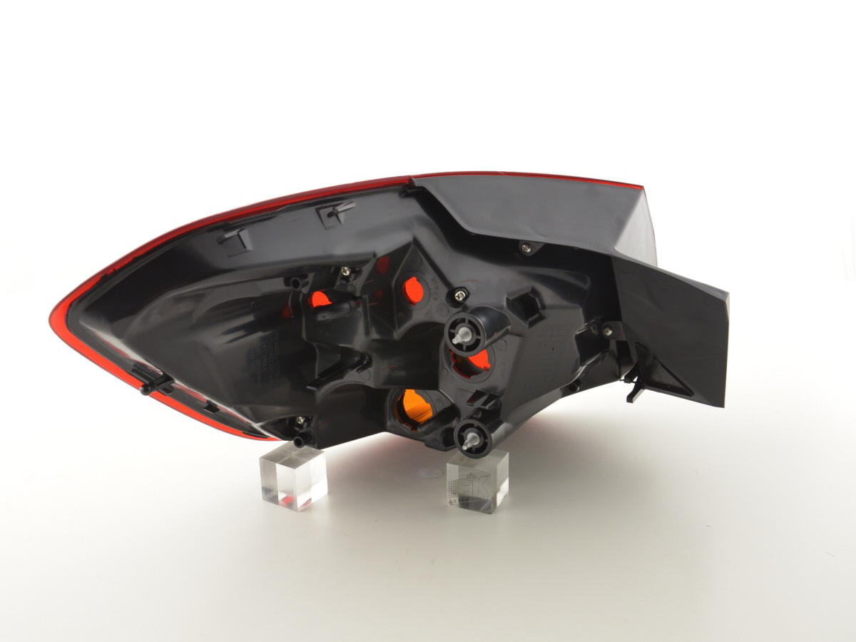 Verschleißteile Rückleuchte rechts Opel Astra J Kombi 10-12 – Bild 5