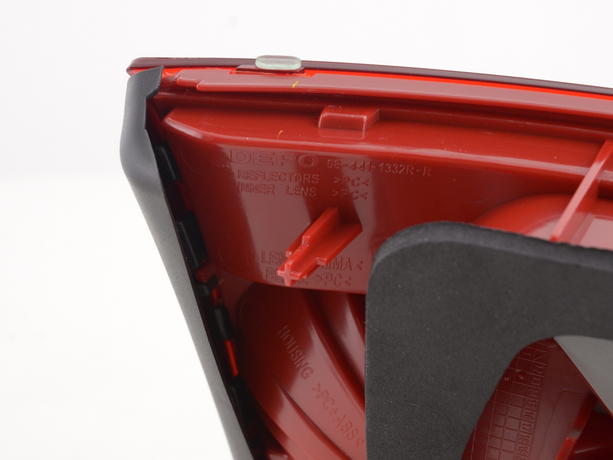 Verschleißteile Rückleuchte rechts VW Jetta 6 2010- – Bild 6