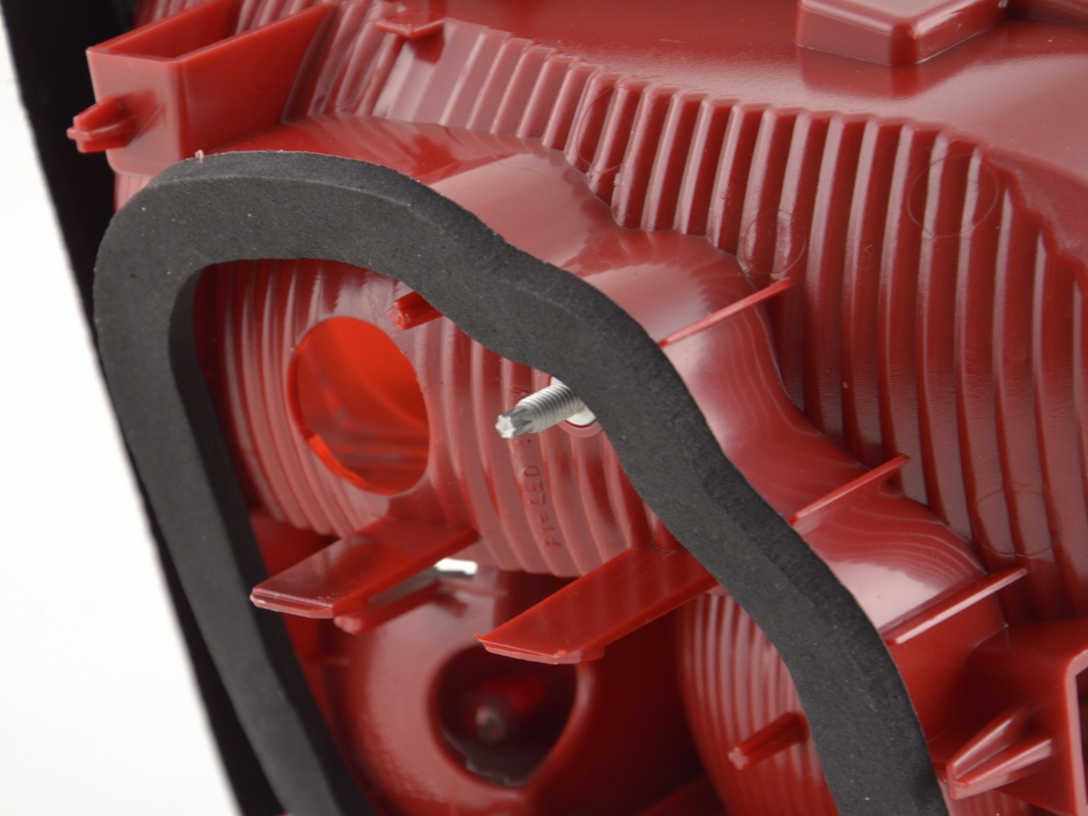 Verschleißteile Rückleuchte rechts VW Touran (1T) 11-14 rot/klar – Bild 6