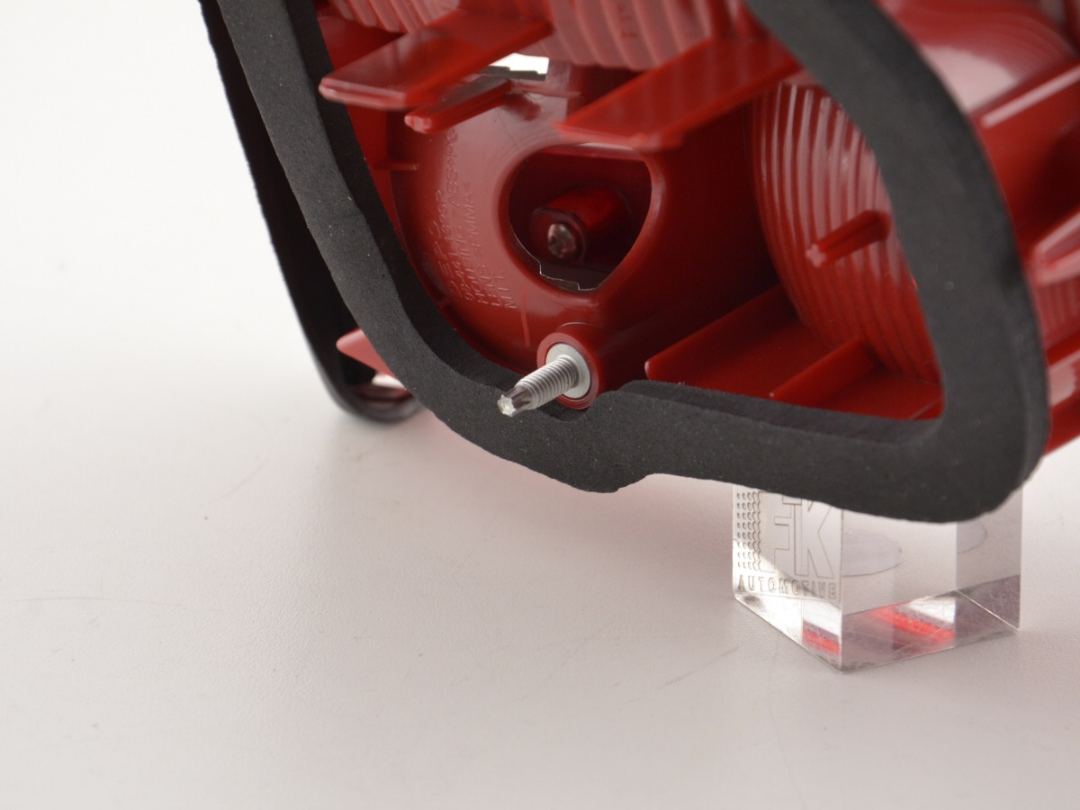 Verschleißteile Rückleuchte rechts VW Touran (1T) 11-14 rot/klar – Bild 7