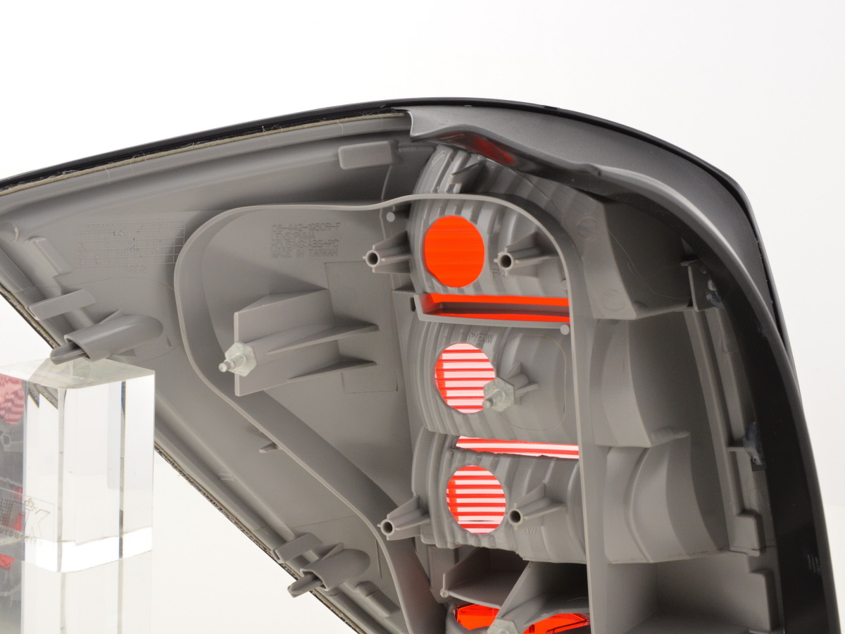 Verschleißteile Rückleuchte rechts Opel Astra H 04-07 – Bild 6