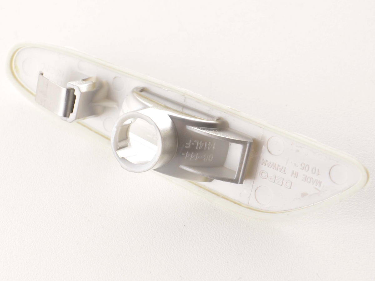 Verschleißteile Seitenblinker links BMW 5er E60/E61 03-10, chrom – Bild 4