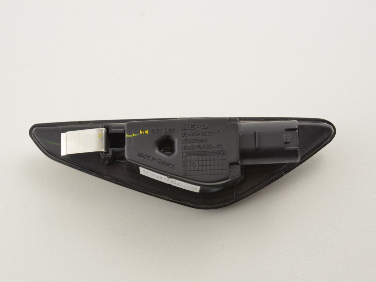 Verschleißteile Seitenblinker LED links BMW X3 E70 ab 2011 – Bild 6