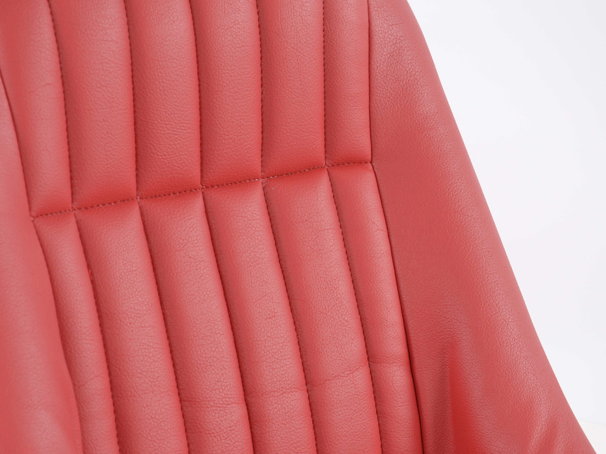 FK Oldtimersitze Auto Vollschalensitze Set Classic 2 Kunstleder rot mit Kopfstütze – Bild 4