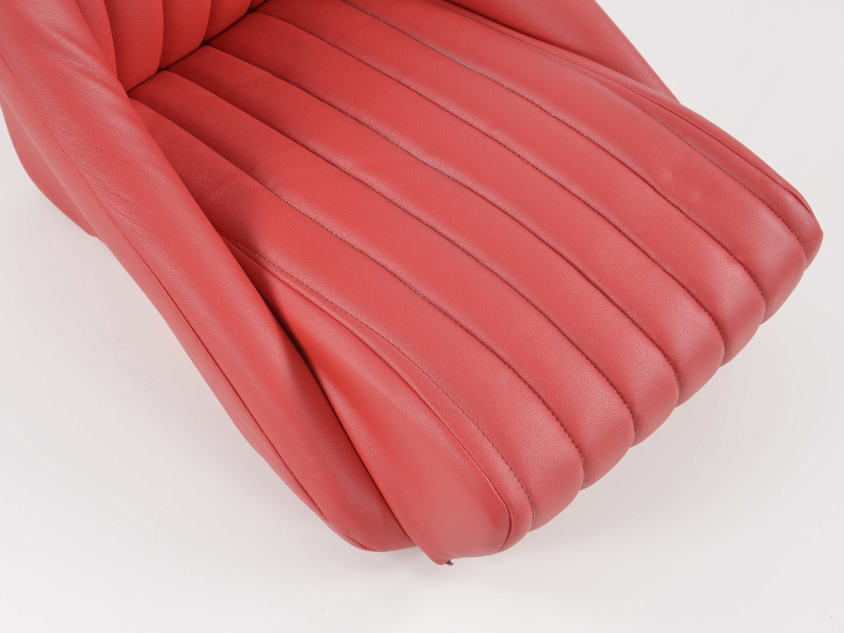 FK Oldtimersitze Auto Vollschalensitze Set Classic 2 Kunstleder rot mit Kopfstütze – Bild 5