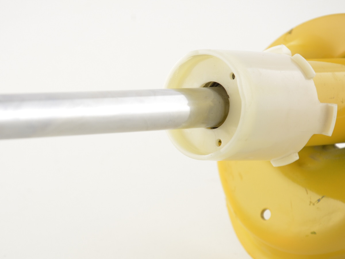 Sportstoßdämpfer AKX Ford Focus DAW  10.98 (Vorderachse links) – Bild 3