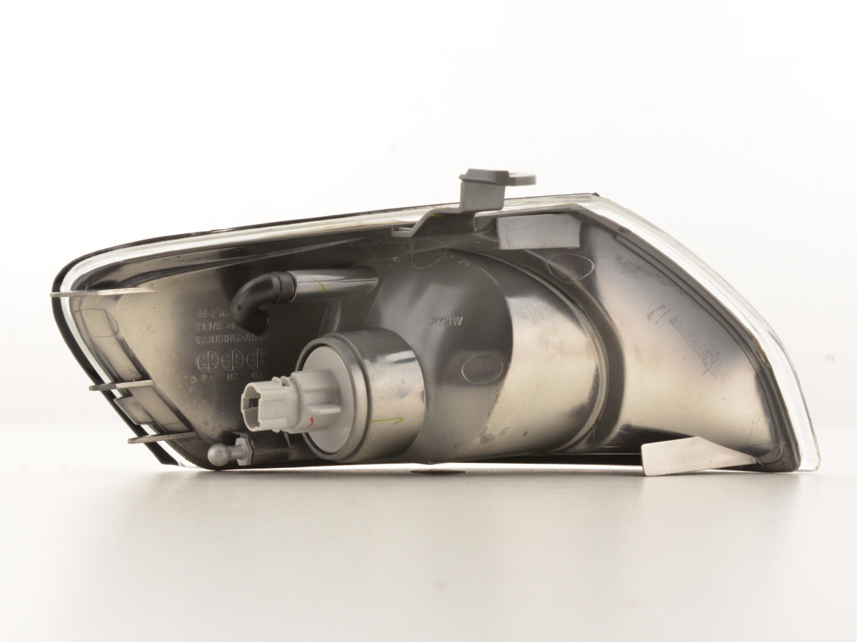 Verschleißteile Frontblinker links Mazda Capella  00