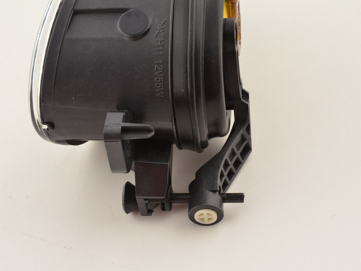 Verschleißteile Nebelscheinwerfer rechts Mercedes-Benz C-Klasse (204) – Bild 6