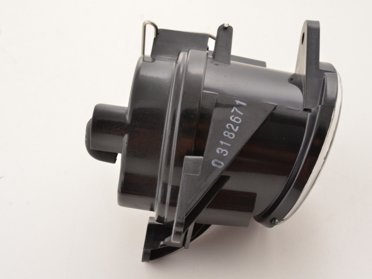 Verschleißteile Nebelscheinwerfer rechts VW Polo (6N2) 99-01 – Bild 4