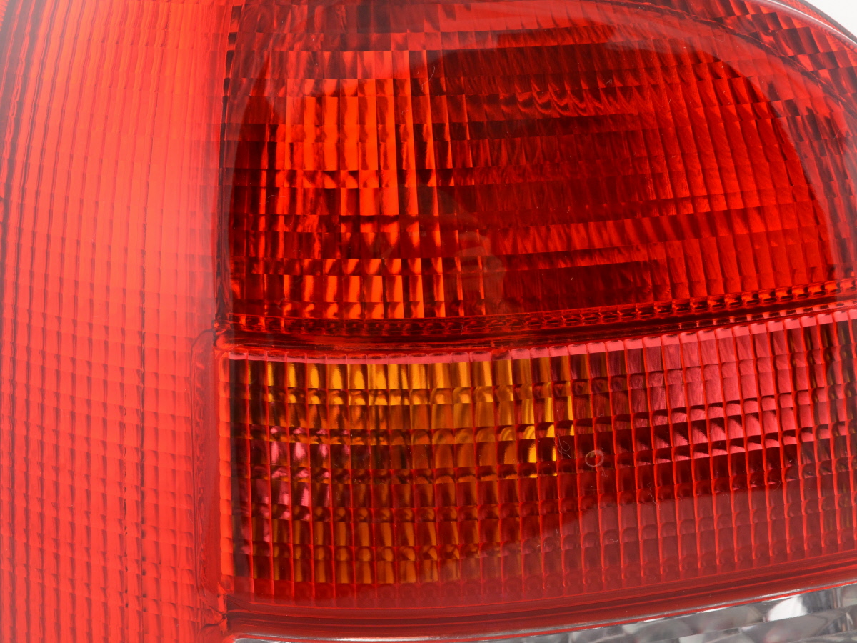 Verschleißteile Rückleuchte links Audi A4 – Bild 5