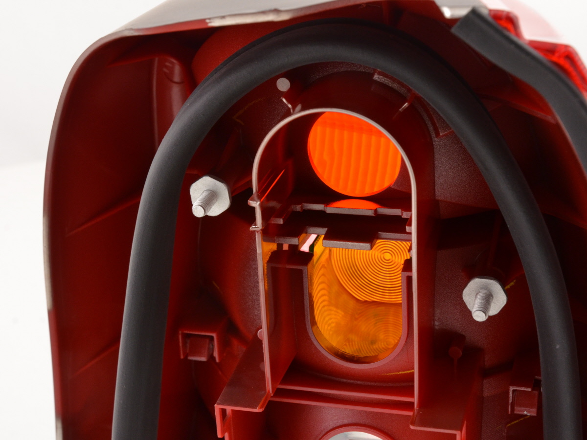 Verschleißteile Rückleuchte links Audi A4 – Bild 6