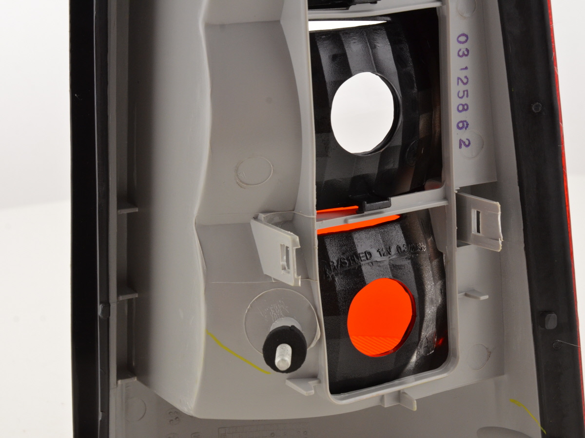 Verschleißteile Rückleuchte links Opel Astra G 98-03 – Bild 4