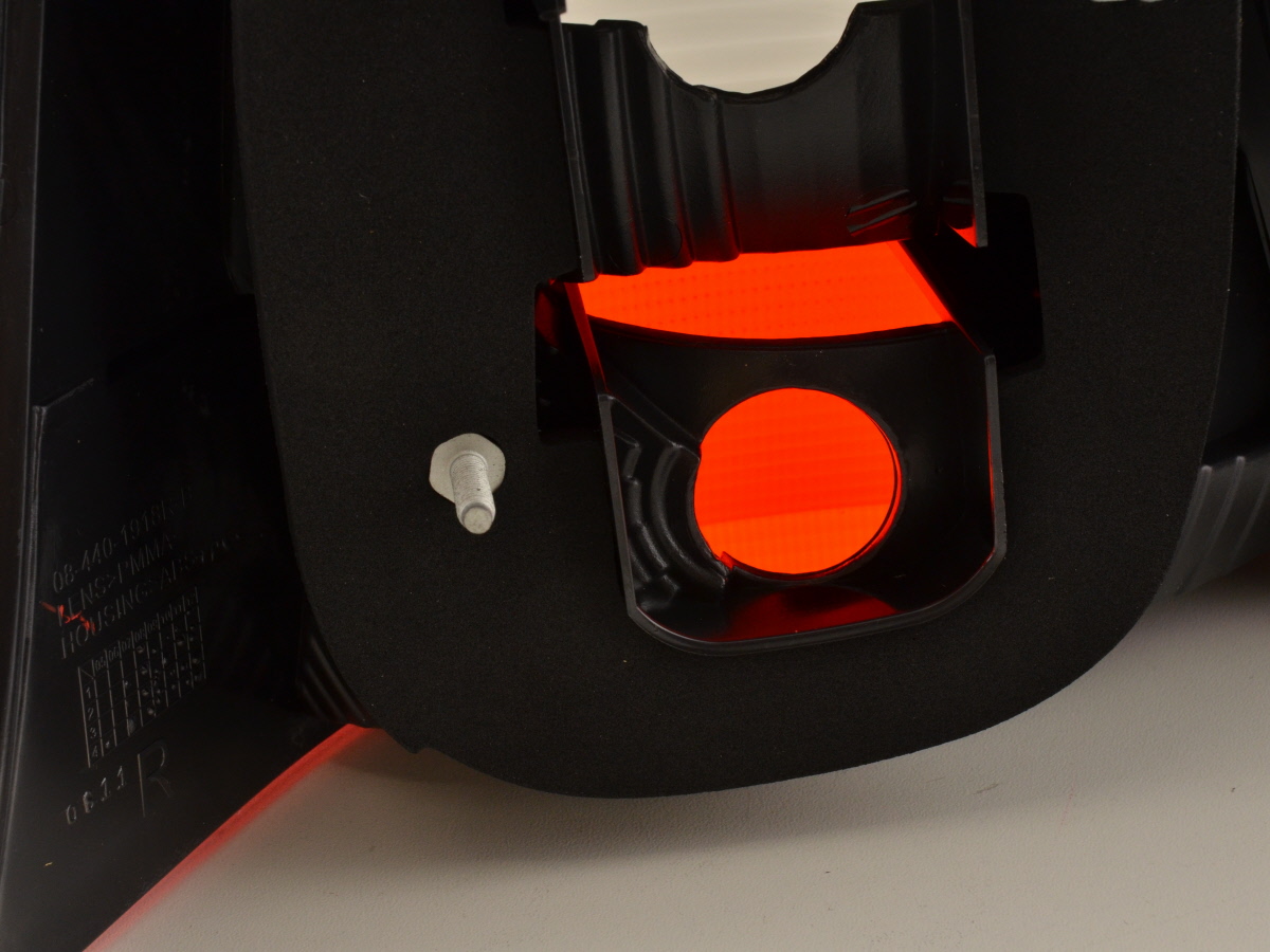 Verschleißteile Rückleuchte rechts Mercedes-Benz A-Klasse (168) 02 – Bild 6