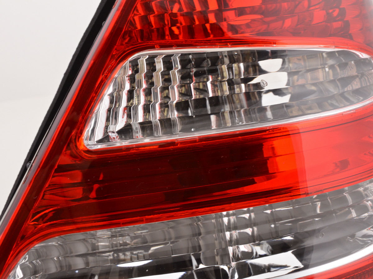 Verschleißteile Rückleuchte rechts Mercedes-Benz E-Klasse (211) 02-05 – Bild 3