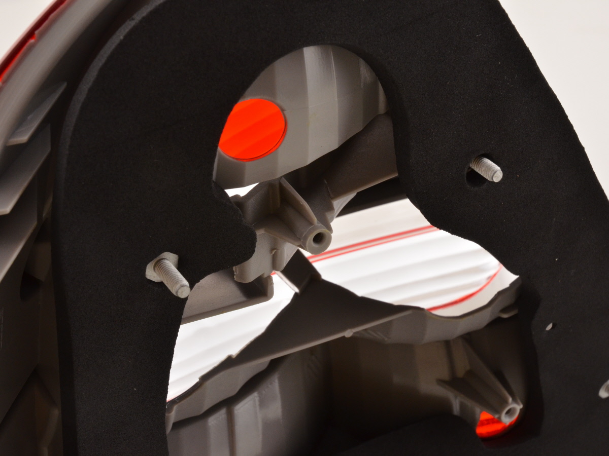 Verschleißteile Rückleuchte rechts Mercedes-Benz E-Klasse (211) 02-05 – Bild 7