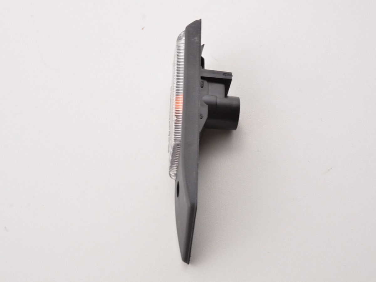 Verschleißteile Seitenblinker links BMW E32 / E34 – Bild 6