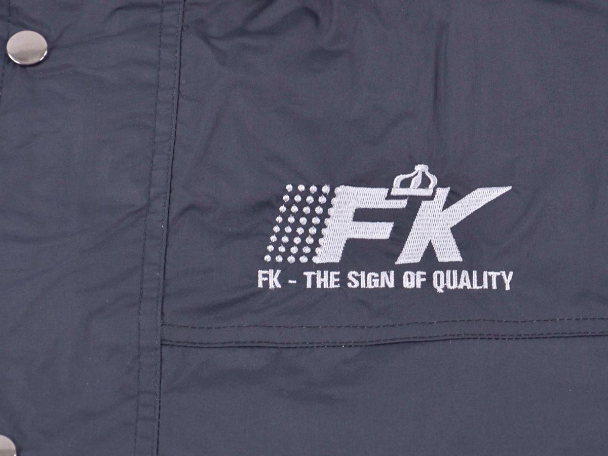 Windjacke Größe: L mit herausnehmbarer Kapuze Jacke FK Jacke